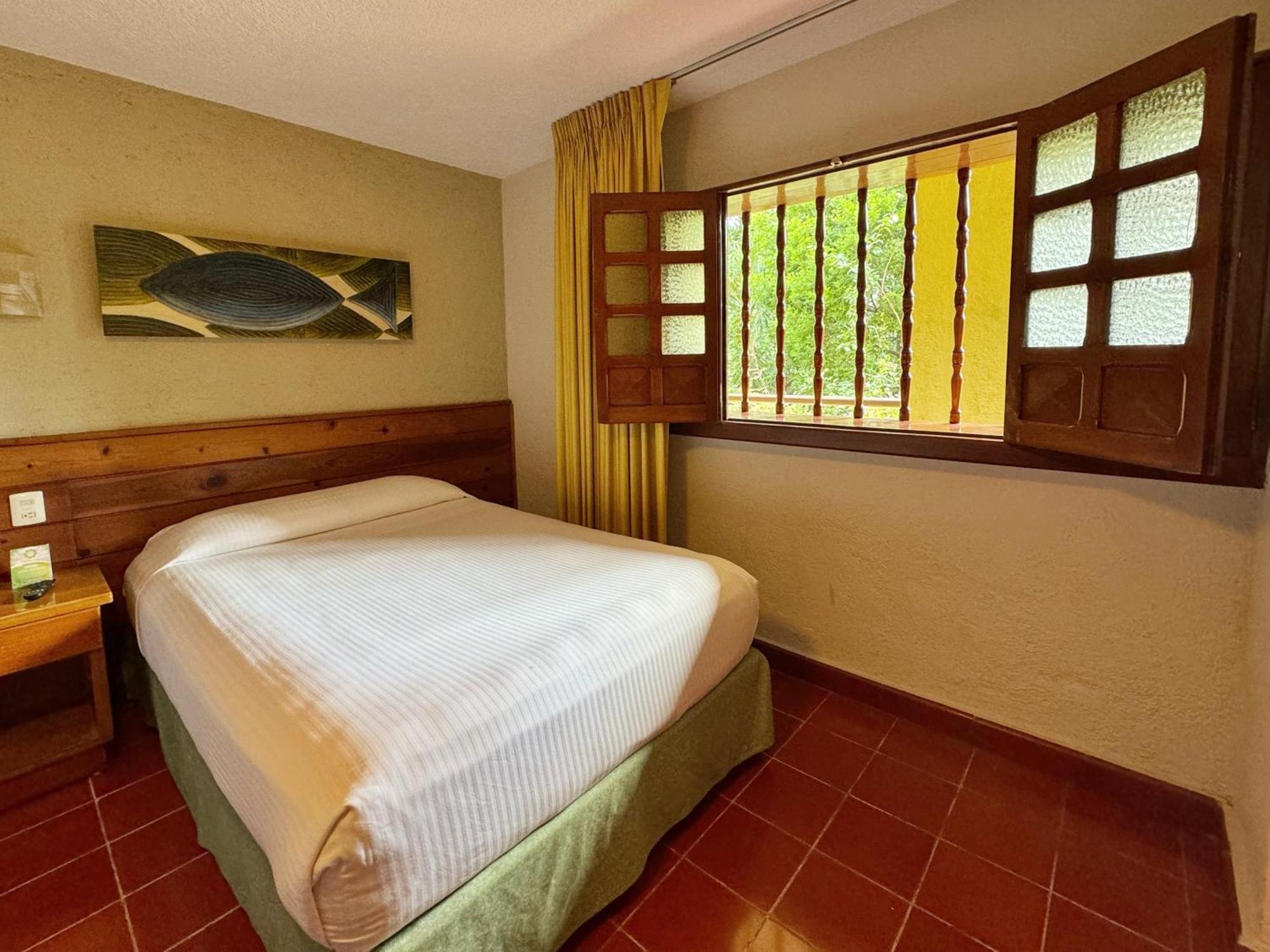 Suites Colonial Cozumel Bagian luar foto